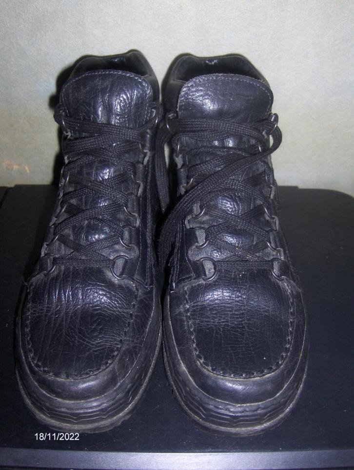 Trinity- Zwart Halfhoge Herenschoenen met veters in Maat 42., Kleding | Heren, Schoenen, Nieuw, Veterschoenen, Zwart, Ophalen of Verzenden