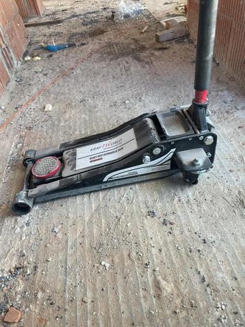 Te koop: KraftWorld Heavy Duty Hydraulische Krik – vloerkrik beschikbaar voor biedingen