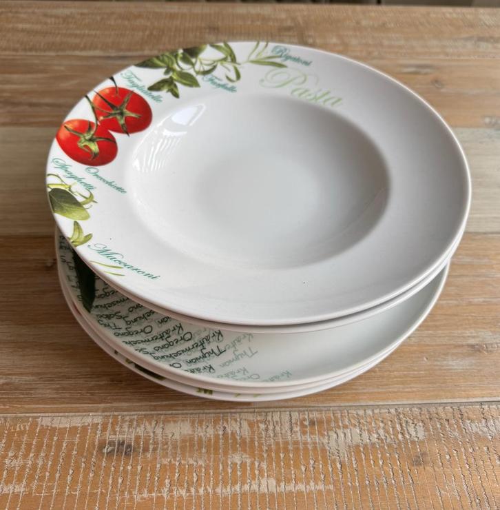 Pizzaborden & Pastaborden, Huis en Inrichting, Keuken | Servies, Zo goed als nieuw, Bord(en), Overige stijlen, Ophalen