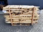 Kastanje houten palen dikte 8-10 cm. Lengte 1,8 en 2 meter.