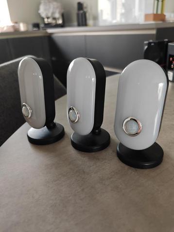 Casalux 3 ledlampen met bewegingssensor beschikbaar voor biedingen