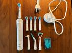 Elektrische tandenborstel Oral B, Ophalen, Zo goed als nieuw, Tandenborstel