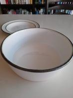 WEDGWOOD ARCTIC. Oven to table.  Een schaal en drie borden., Huis en Inrichting, Keuken | Servies, Ophalen, Zo goed als nieuw