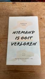 Catherine Lacey - Niemand is ooit verloren, Ophalen of Verzenden, Catherine Lacey