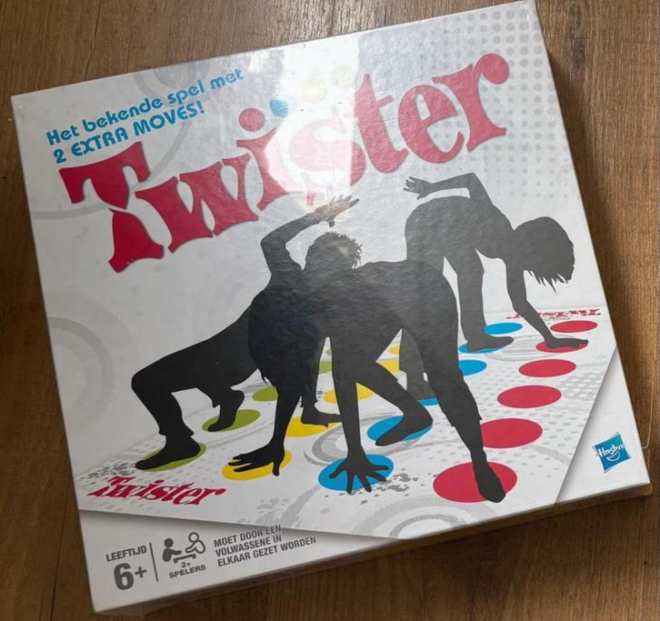 Twister - Nieuw in verpakking!, Hobby en Vrije tijd, Gezelschapsspellen | Bordspellen, Nieuw, Drie of vier spelers, Ophalen of Verzenden