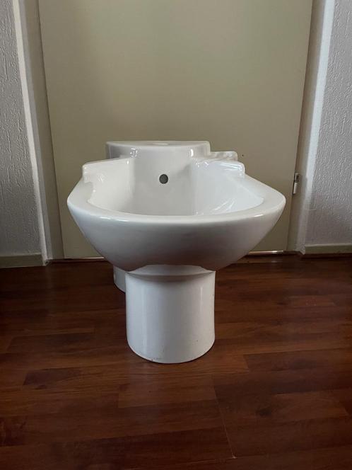 Villeroy & Boch Bidet Nieuw, Huis en Inrichting, Badkamer | Complete badkamers, Nieuw, Ophalen