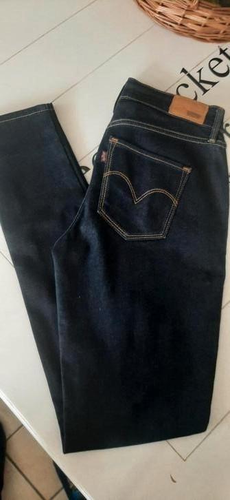Levi's high rise skinny maat 26 zgan beschikbaar voor biedingen