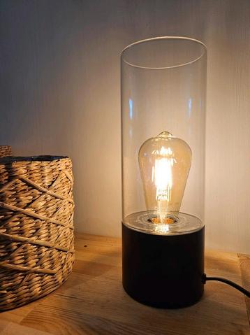 Ikea Mackebo tafel of nachtlamp van glas  beschikbaar voor biedingen