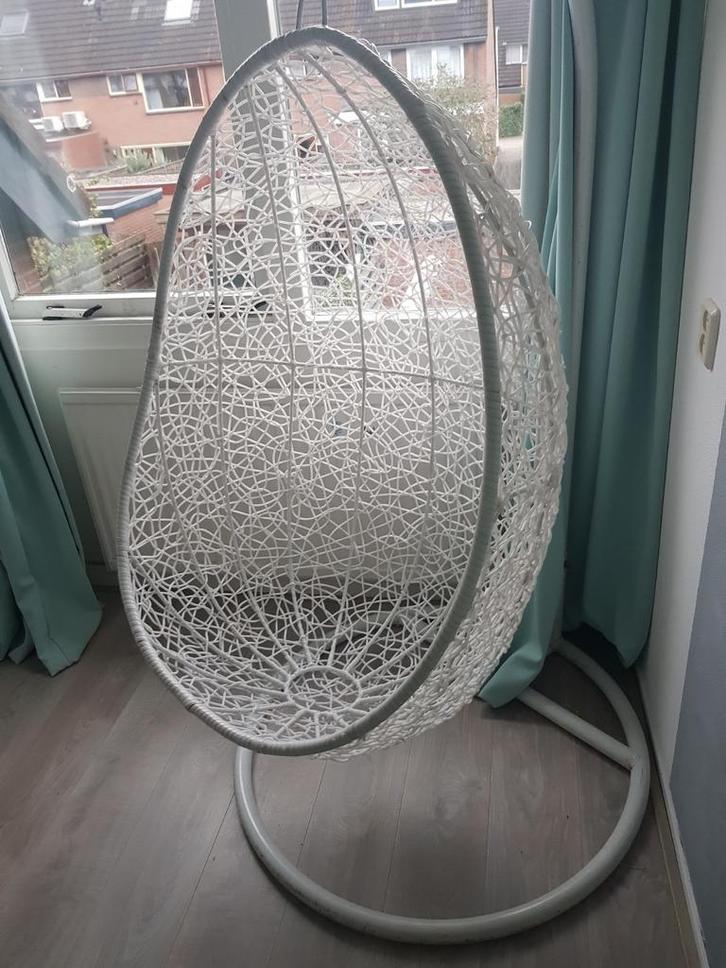 Hangende Eistoel, Huis en Inrichting, Stoelen, Gebruikt, Eén, Zwart, Ophalen