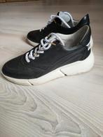 Via vai sneakers maat 42, Kleding | Dames, Schoenen, Ophalen of Verzenden, Gedragen, Sneakers of Gympen
