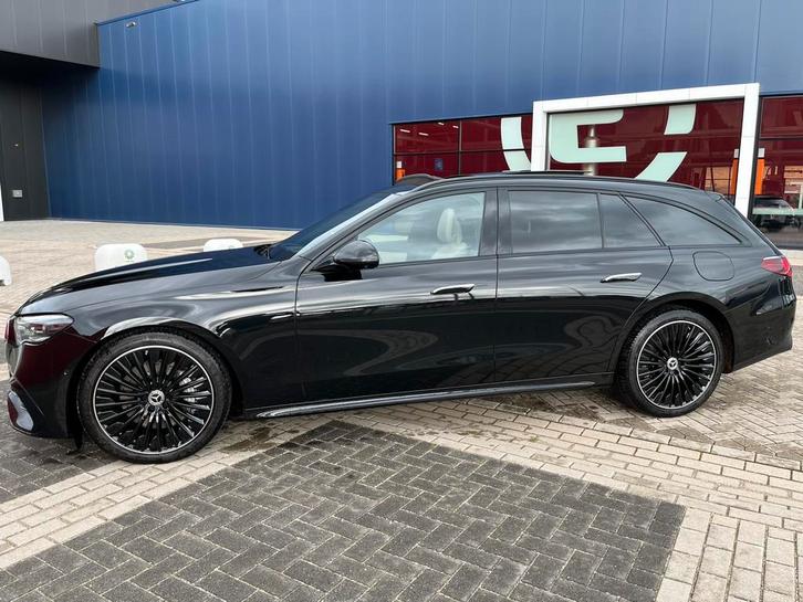 Mercedes-Benz E-Klasse E300 e 313pk 9G-TRONIC 2024 Zwart, Auto's, Mercedes-Benz, Particulier, E-Klasse, 360° camera, ABS, Achteruitrijcamera