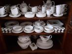 Wedgwood Moss Rose Servies - 82 Delig, Huis en Inrichting, Keuken | Servies, Ophalen of Verzenden, Zo goed als nieuw, Wedgwood