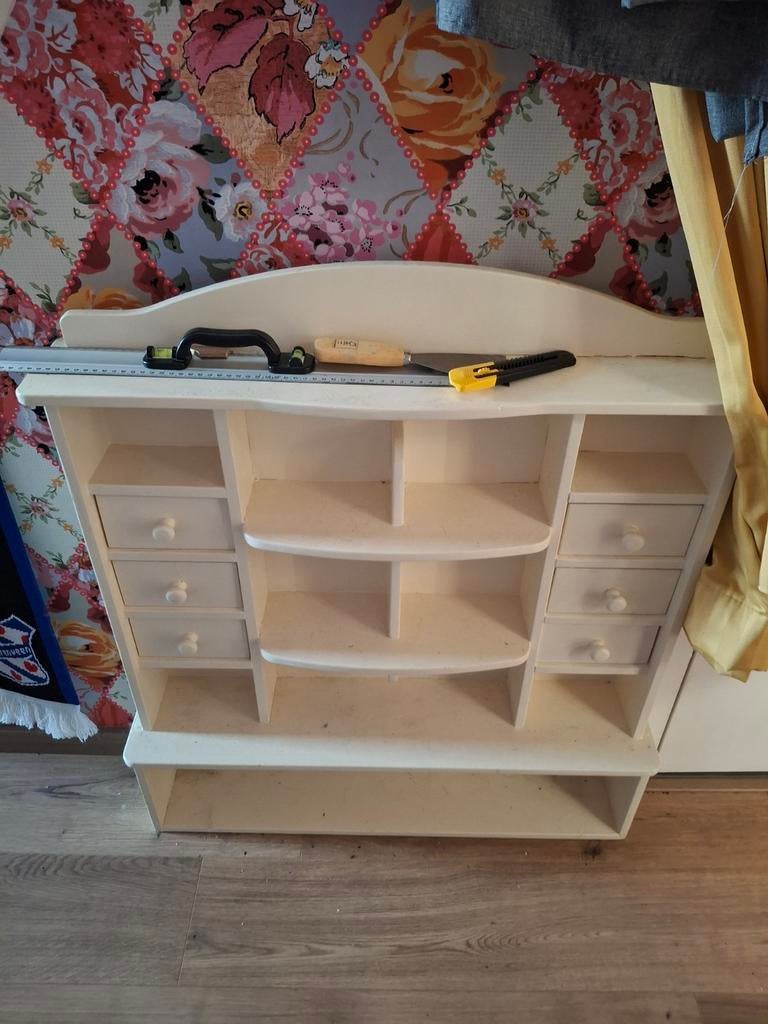 Leuk kastje/wandrekje - koffiehoek of kleine spullen, Ophalen, Met plank(en), Gebruikt, 50 tot 100 cm