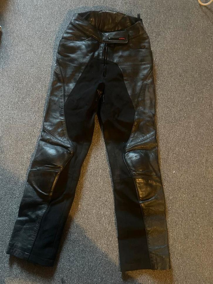 Motorbroek Dames Maat 36 - Leer, Motoren, Kleding | Motorkleding, Broek | leer, Dames, Tweedehands, Ophalen of Verzenden
