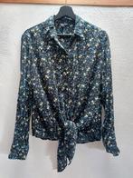 Zwarte knoop blouse met bloemenprint maat M, Gedragen, Maat 38/40 (M), Ophalen of Verzenden, Zwart
