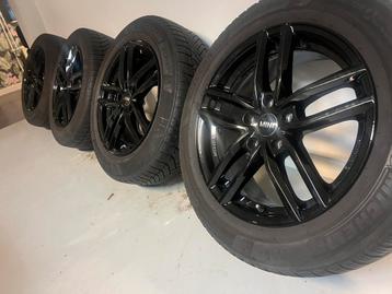 Mini cooper Mercedes audi velgen 17 inch met winterbanden beschikbaar voor biedingen