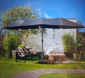 Nieuwe dubbele parasol  beschikbaar voor biedingen