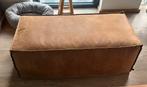 Poef/hocker/ voetenbankje cognac kleur, Huis en Inrichting, Banken | Voetenbanken en Poefen, Ophalen, Zo goed als nieuw