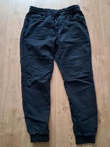 Zwarte Jeans - jeansmaat 34 beschikbaar voor biedingen