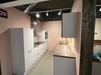 Showroom Parallel keuken, Huis en Inrichting, Keuken | Complete keukens, Ophalen, Nieuw, Dubbelwandige keuken, Kunststof