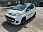 Peugeot 107 1.0 12V 3DR 2009 Wit, Voorwielaandrijving, 4 stoelen, Origineel Nederlands, Handgeschakeld