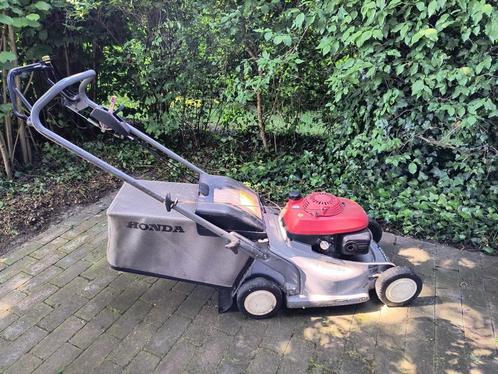 Honda HRB 476c grasmaaier, Tuin en Terras, Grasmaaiers, Gebruikt, Benzine-grasmaaier, 40 t/m 49 cm, Cirkelmaaier, Opvangbak, Ophalen
