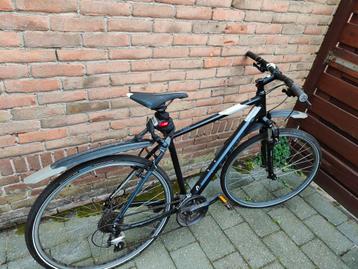 cube levelnine race 318 mountainbike  beschikbaar voor biedingen
