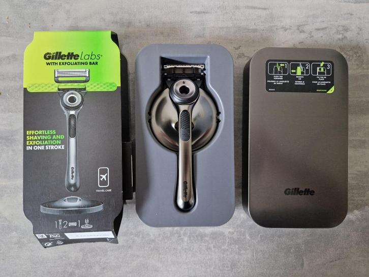 Gillette Labs + Metalen Reisdoos (incl. 2 mesjes) Nieuw!, Sieraden, Tassen en Uiterlijk, Uiterlijk | Gezichtsverzorging, Nieuw