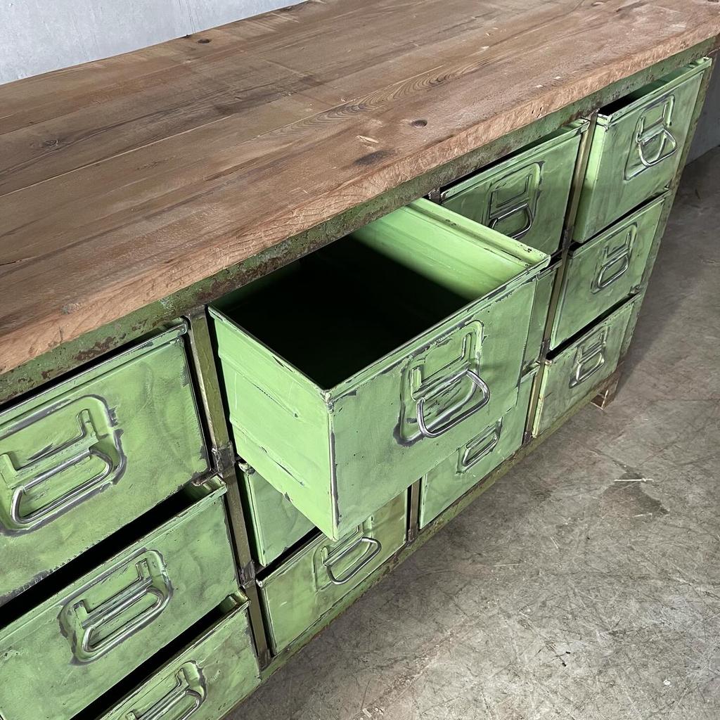 Oude ladekast, vintage werkbank, oud dressoir, Huis en Inrichting, Kasten | Ladekasten, Ophalen, 5 laden of meer, Zo goed als nieuw