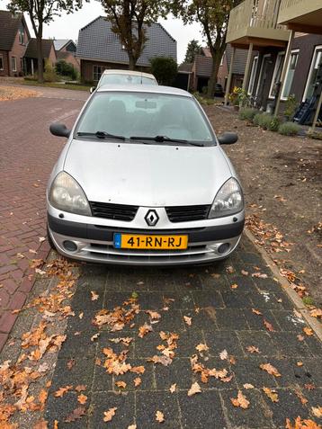 Renault Clio 1.2 55KW Autbas E3 2005 Grijs beschikbaar voor biedingen