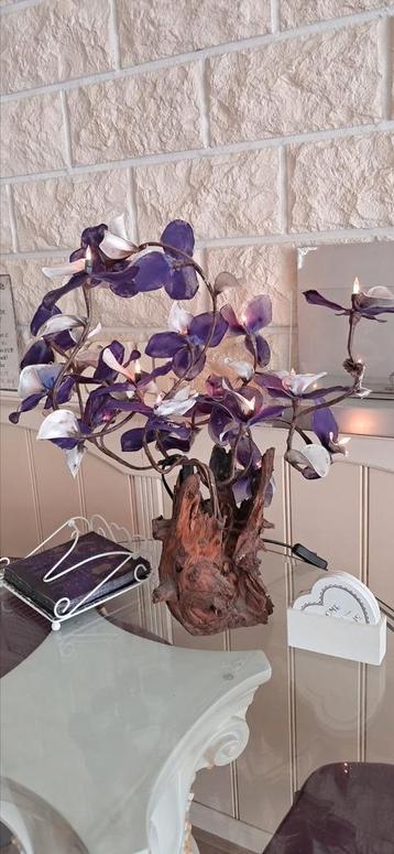 bloemen/ kunst/ decoratie/ accessoires/ paars beschikbaar voor biedingen