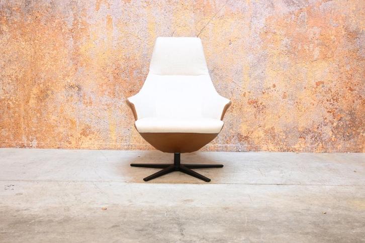 ZGANieuw! Topform Sesto design relaxfauteuil, Huis en Inrichting, Fauteuils, Zo goed als nieuw, Leer, Metaal, Stof, 75 tot 100 cm