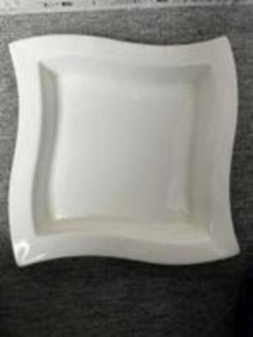 	 Servies beschikbaar voor biedingen