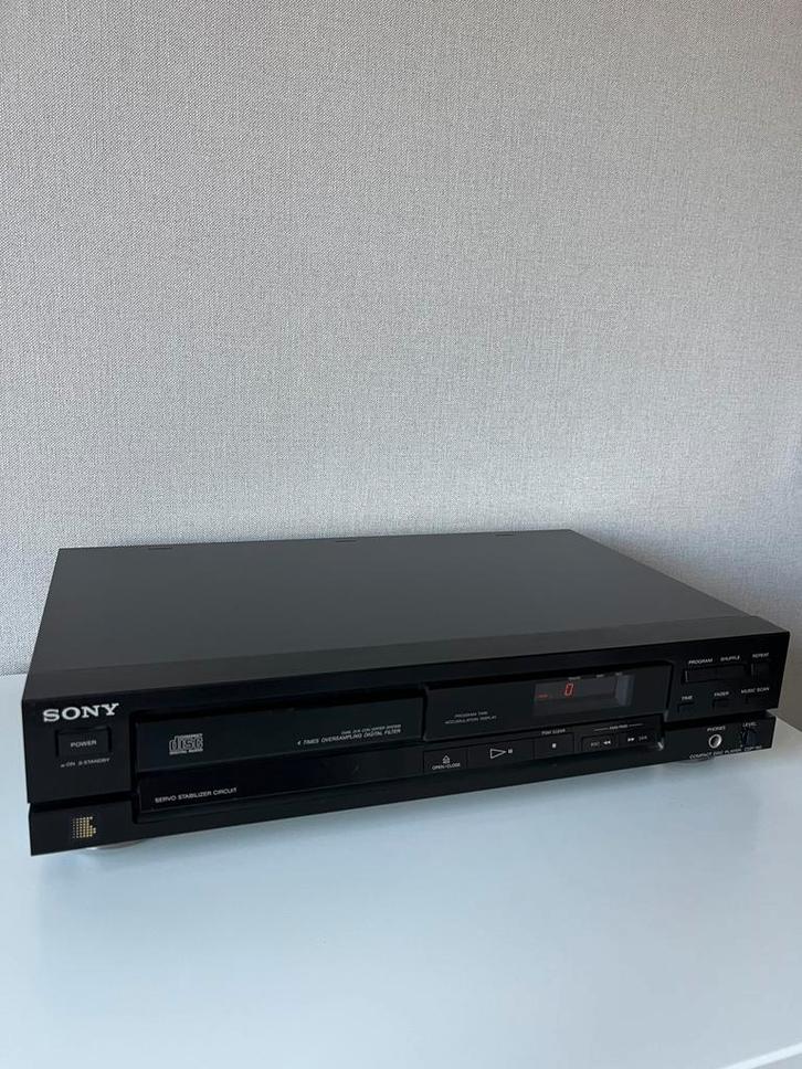 Te koop: CD-speler Sony CDP-190 (1990), Audio, Tv en Foto, Cd-spelers, Zo goed als nieuw, Sony, Ophalen of Verzenden