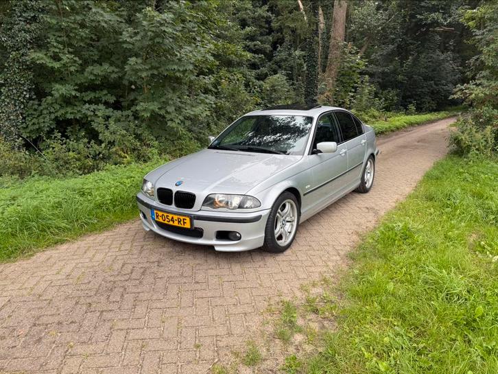 BMW 330i 2001 Grijs, Auto's, BMW, Particulier, 3-Serie, ABS, Airbags, Airconditioning, Android Auto, Apple Carplay, Bluetooth