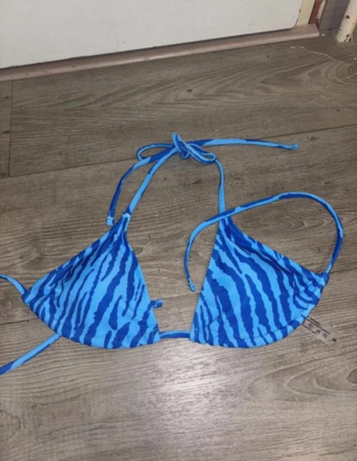 Bikini top blauw zebraprint maat M, Kleding | Dames, Badmode en Zwemkleding, Zo goed als nieuw, Bikini, Blauw, Ophalen of Verzenden