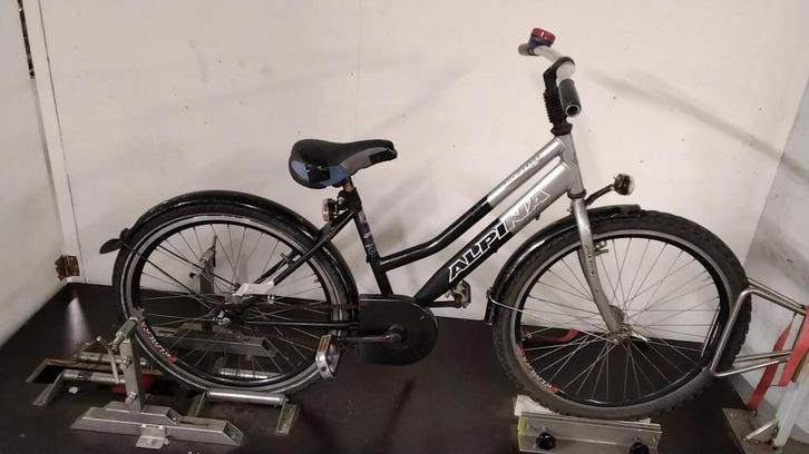 Alpina Gizmo Kinderfiets, Fietsen en Brommers, Fietsen | Kinderfietsjes, Gebruikt, Minder dan 16 inch, Ophalen