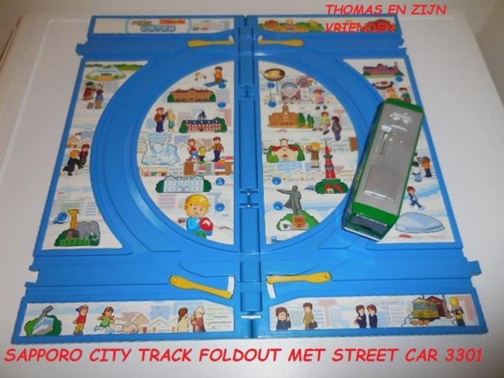 Tomy Takara Trackmaster Sapporo City Track Fold out met 3301, Kinderen en Baby's, Speelgoed | Thomas de Trein, Zo goed als nieuw