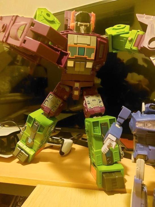 Titan class Metroplex en Scorponok, Verzamelen, Transformers, Nieuw, G1, Ophalen of Verzenden