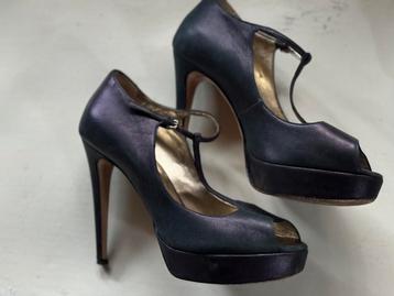 Dames schoenen “Pumps met Hak” van  Vivean Ray beschikbaar voor biedingen