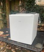 kleine koelkast.de nieuwe is een jaar oud, Witgoed en Apparatuur, Vriezers en Diepvrieskisten, Ophalen of Verzenden, Zo goed als nieuw