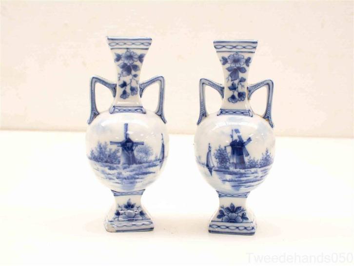 2 Kleine blauwe vaasjes 21816, Huis en Inrichting, Woonaccessoires | Vazen, Gebruikt, Overige kleuren, Minder dan 50 cm, Aardewerk of Porselein