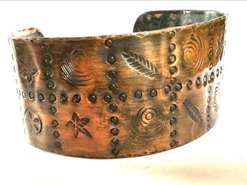 Vintage gehamerde koper/bronzen armband cuff beschikbaar voor biedingen