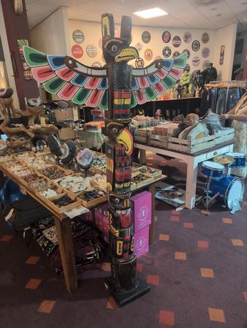 Handgemaakte Totempaal - Uniek Decoratiestuk beschikbaar voor biedingen