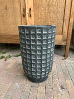 Stenen buitenpot / binnenpot, Ophalen, Kunststof, Rond, Zo goed als nieuw
