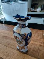Mooi versierde vaas, Huis en Inrichting, Woonaccessoires | Vazen, Steen, Blauw, Ophalen of Verzenden, Zo goed als nieuw
