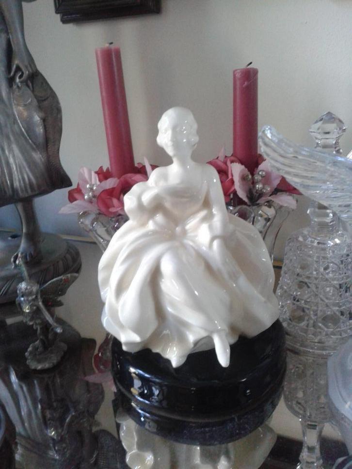 Vintage BAKJE voor HOEDENSPELDEN ~ Witte DAME van Porselein, Antiek en Kunst, Curiosa en Brocante, Ophalen of Verzenden