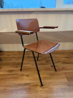 Stoel (oude schoolstoel), Huis en Inrichting, Stoelen, Ophalen, Gebruikt, Bruin, Eén