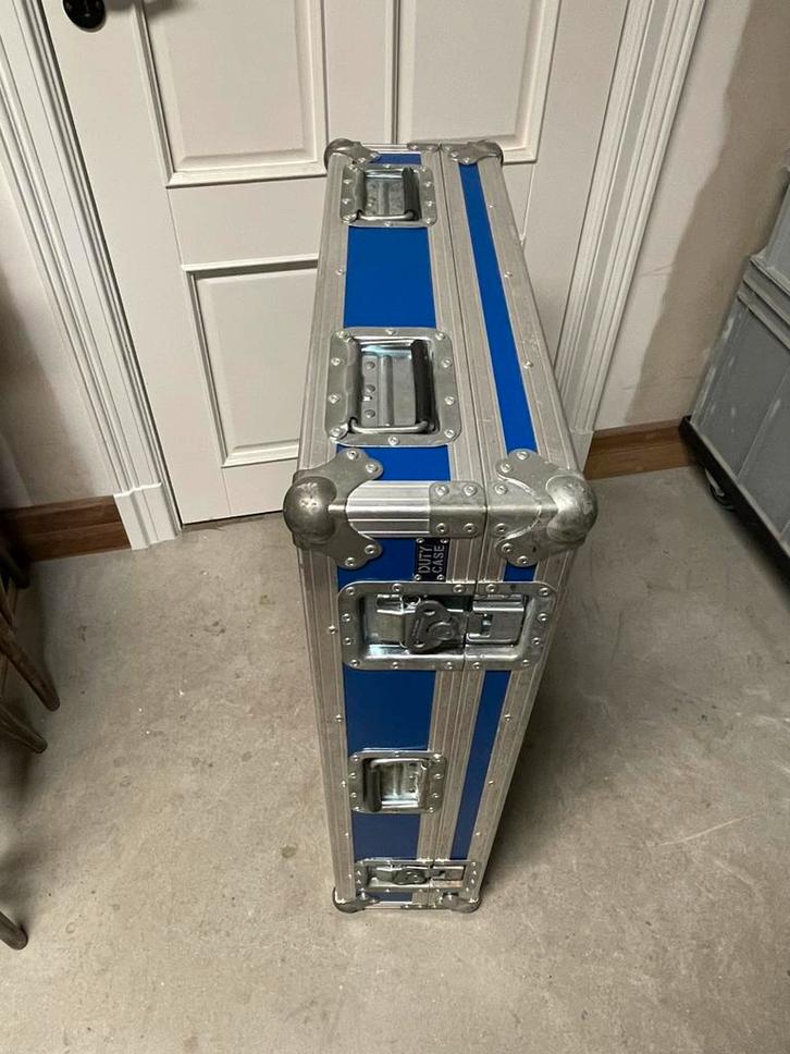 Dutycases flightcase t.b.v. mengtafel / lichttafel 90x65x21, Muziek en Instrumenten, Behuizingen en Koffers, Gebruikt, Flightcase