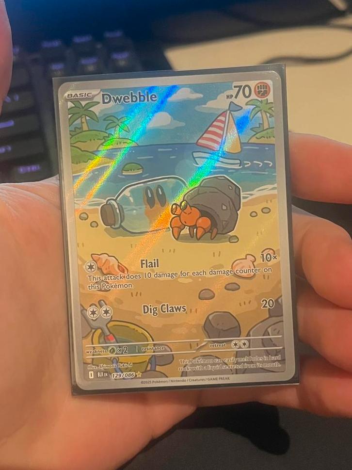 Dwebble art rare 129 black bolt, Hobby en Vrije tijd, Verzamelkaartspellen | Pokémon, Nieuw, Losse kaart, Foil, Ophalen of Verzenden